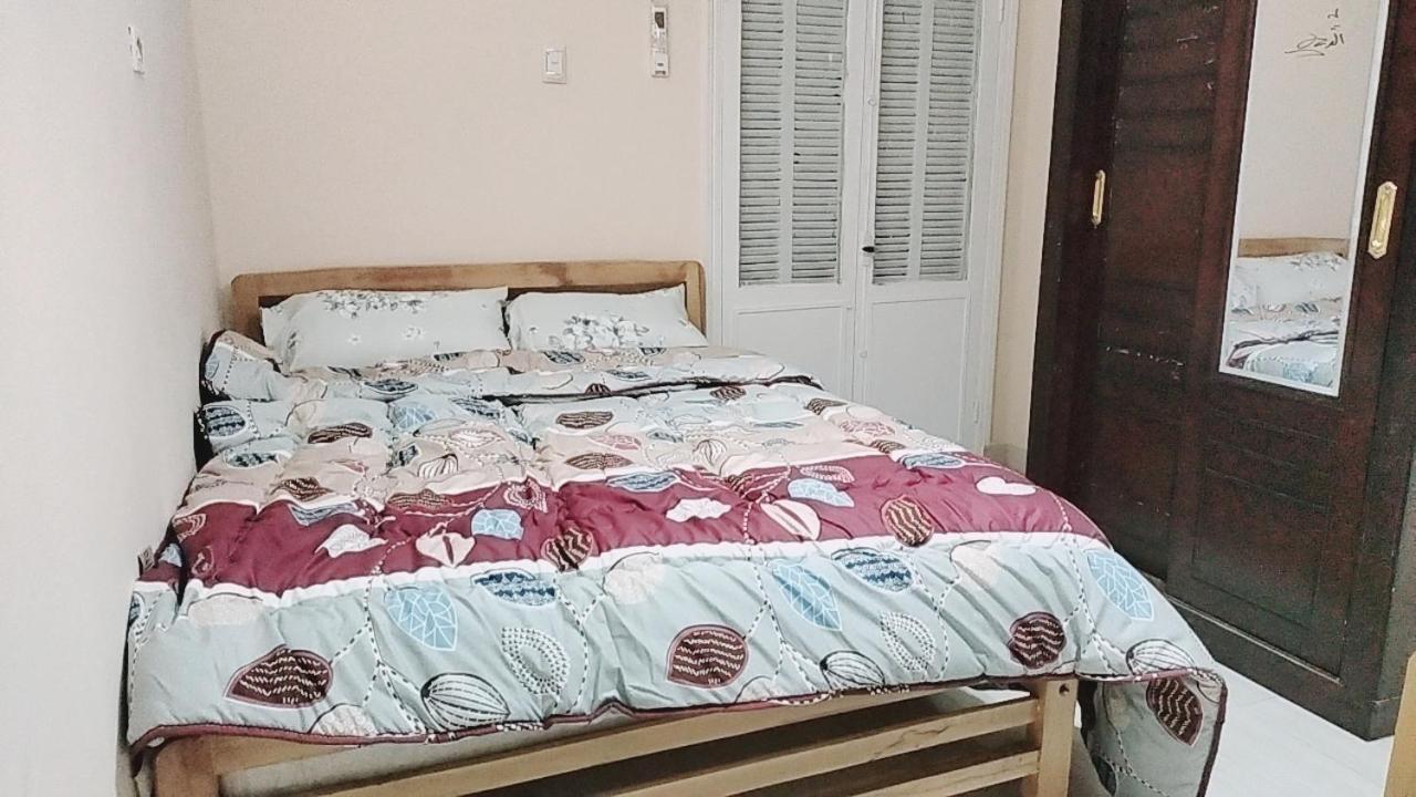 Family Apartment - Next To Abdeen Palace And Museum Cairo Ngoại thất bức ảnh