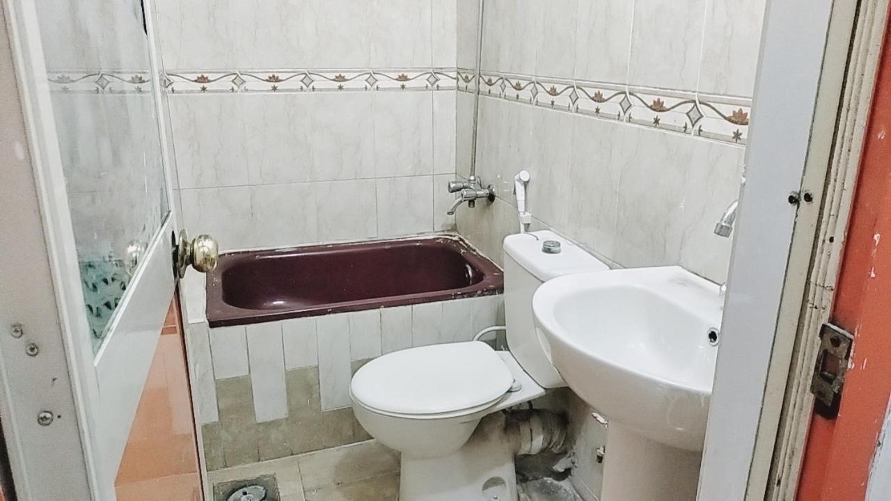 Family Apartment - Next To Abdeen Palace And Museum Cairo Ngoại thất bức ảnh