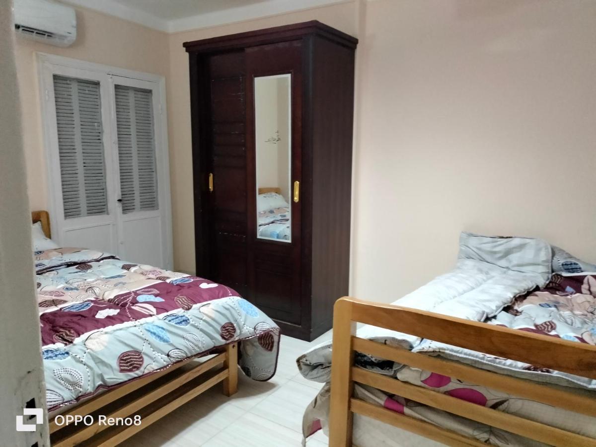 Family Apartment - Next To Abdeen Palace And Museum Cairo Ngoại thất bức ảnh